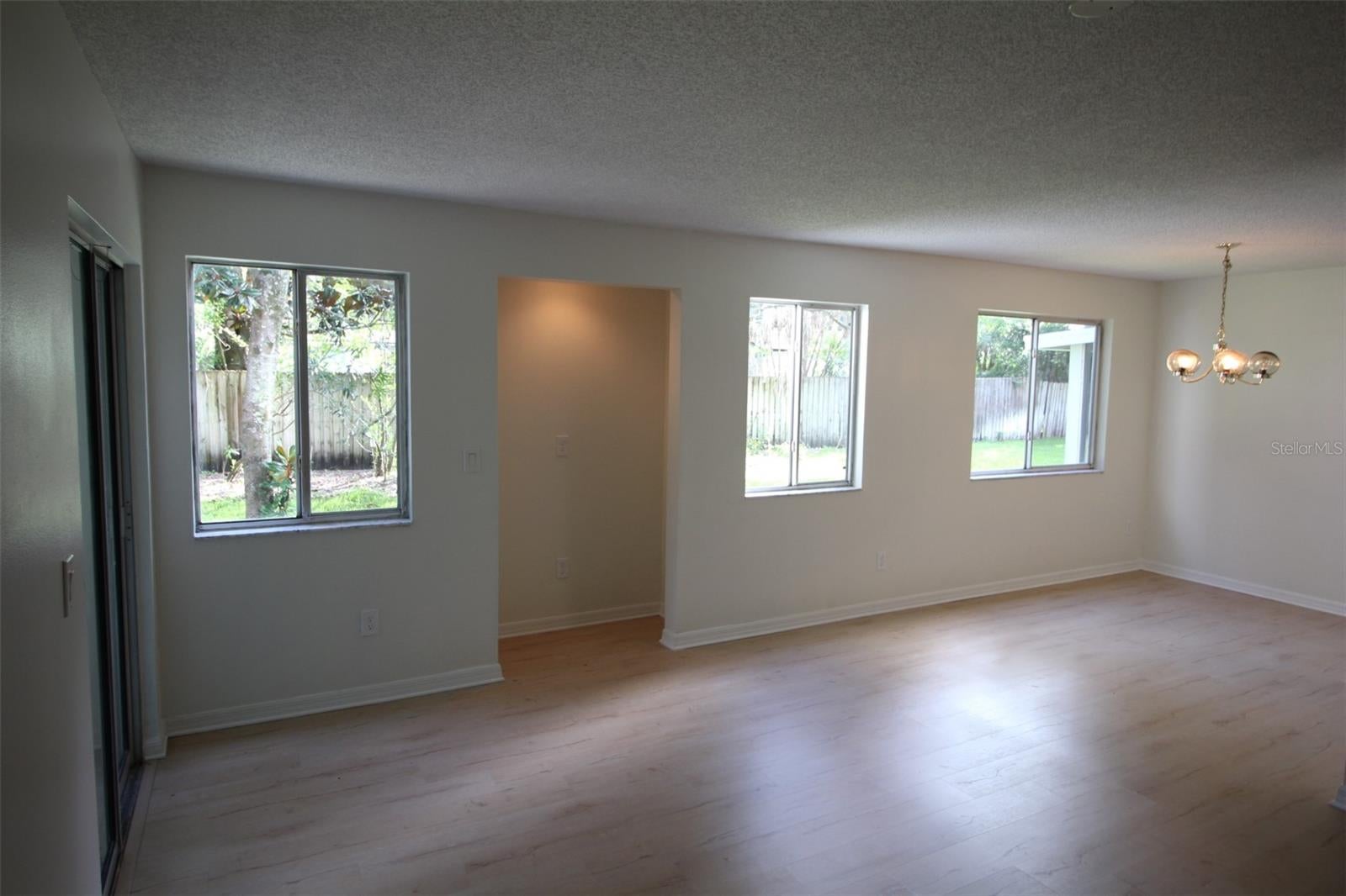 5301 WHITE CLIFF LANE 1002
