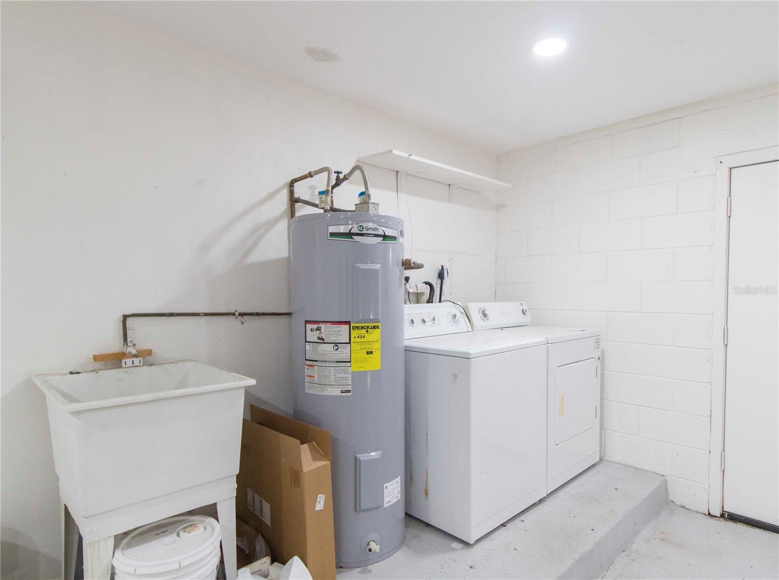 HEATHER OAKS - Residential