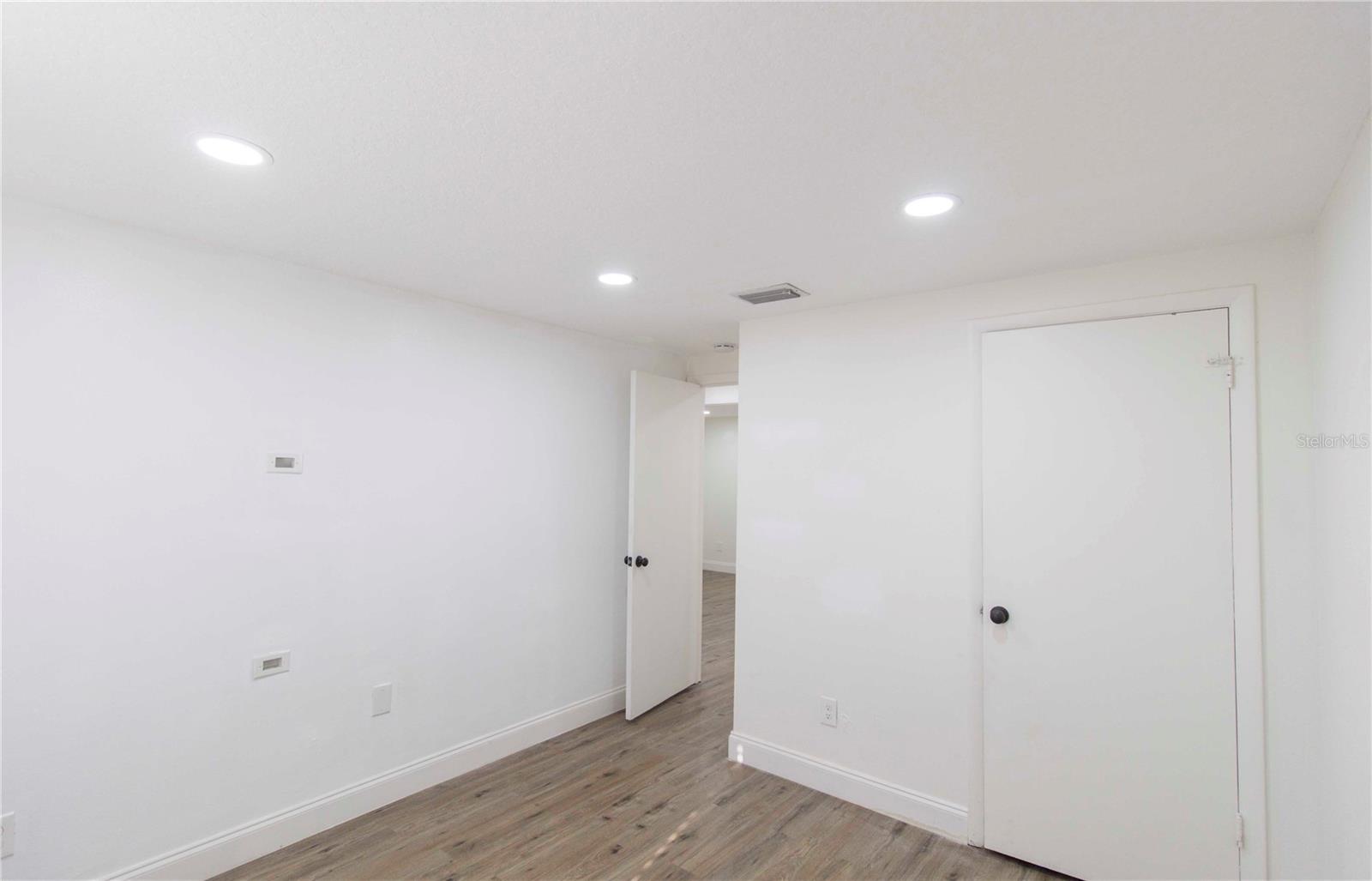 HEATHER OAKS - Residential