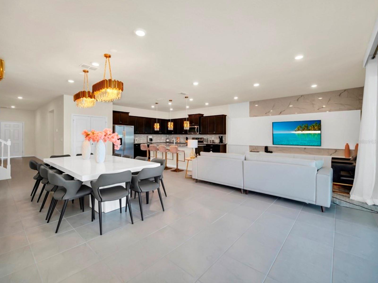 WINDSOR ISLAND RESIDENCE PH 2A - Residential