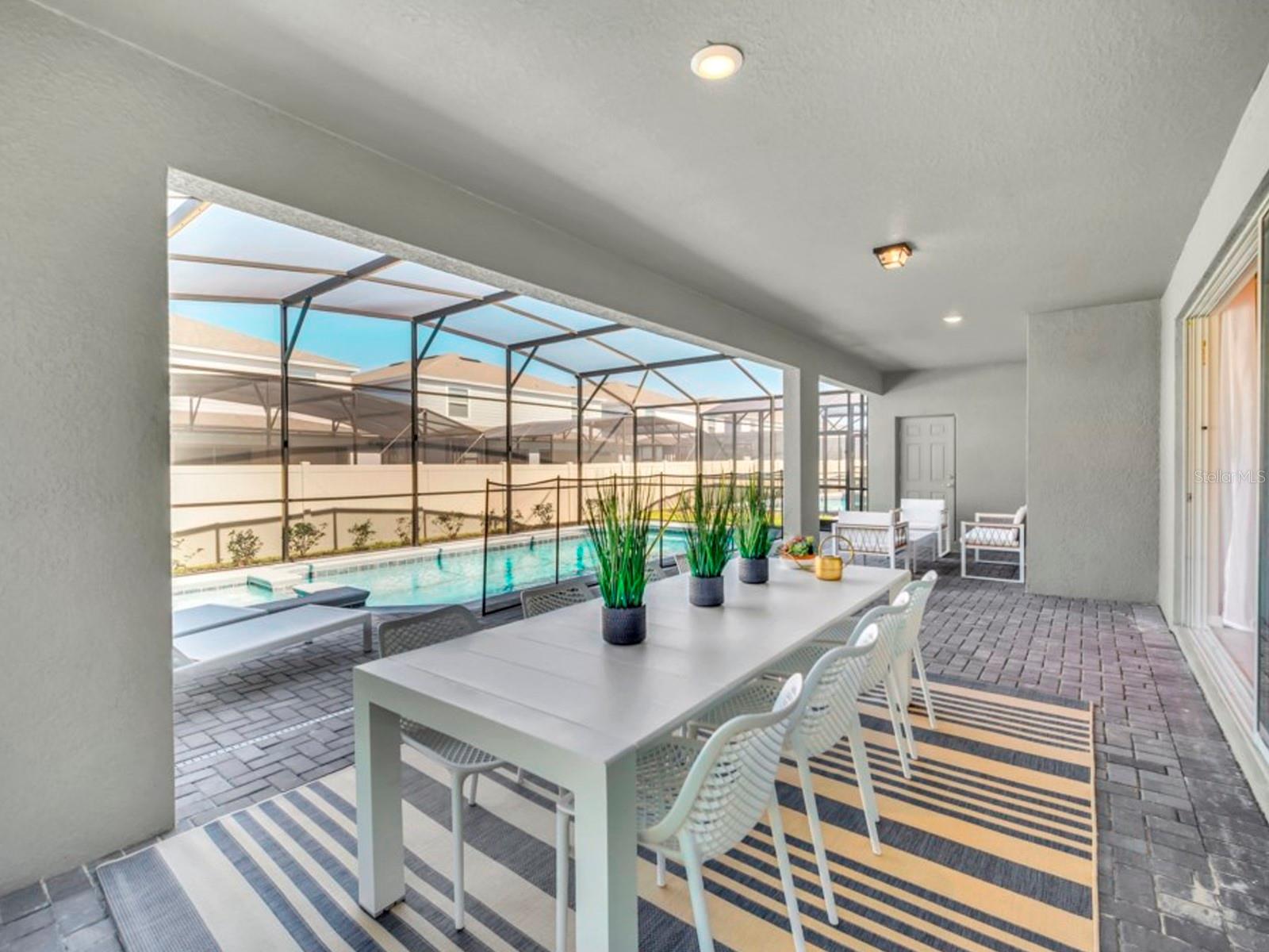 WINDSOR ISLAND RESIDENCE PH 2A - Residential