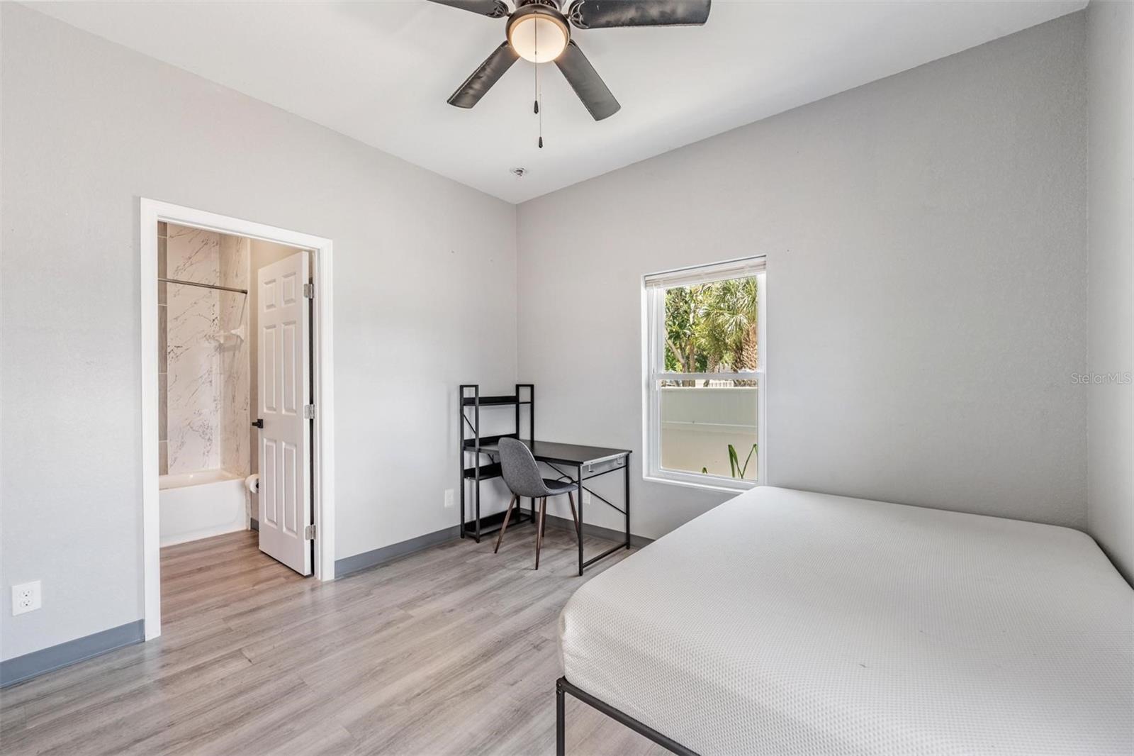 FRUITLAND HEIGHTS - Residential Income