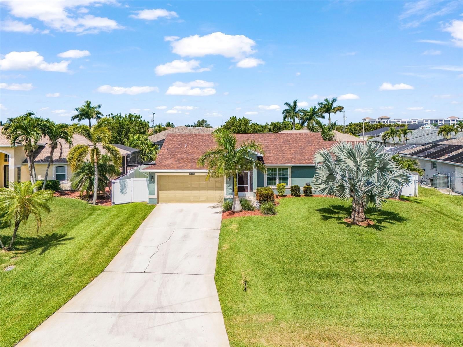 CAPE CORAL - Residential