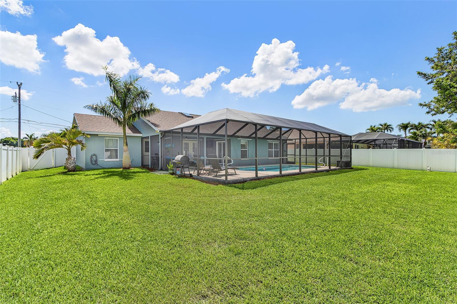 CAPE CORAL - Residential