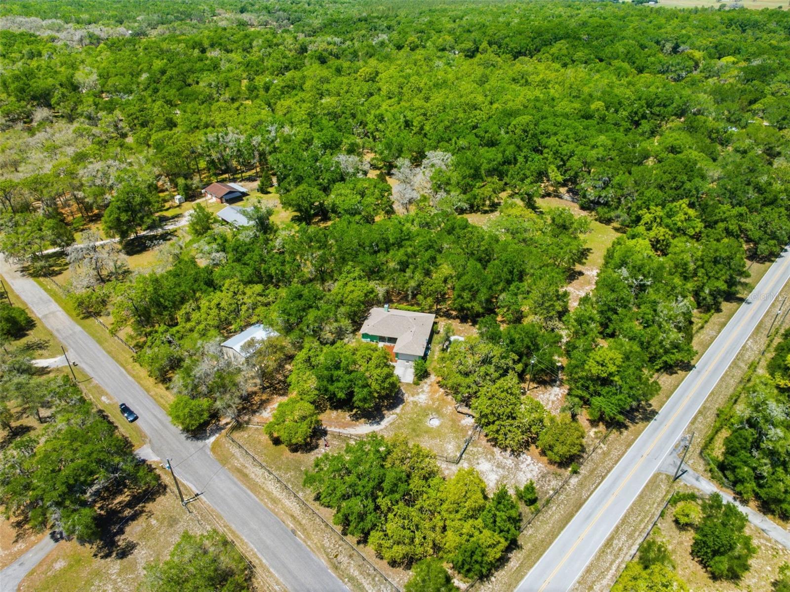 FOREST HILLS - Residential