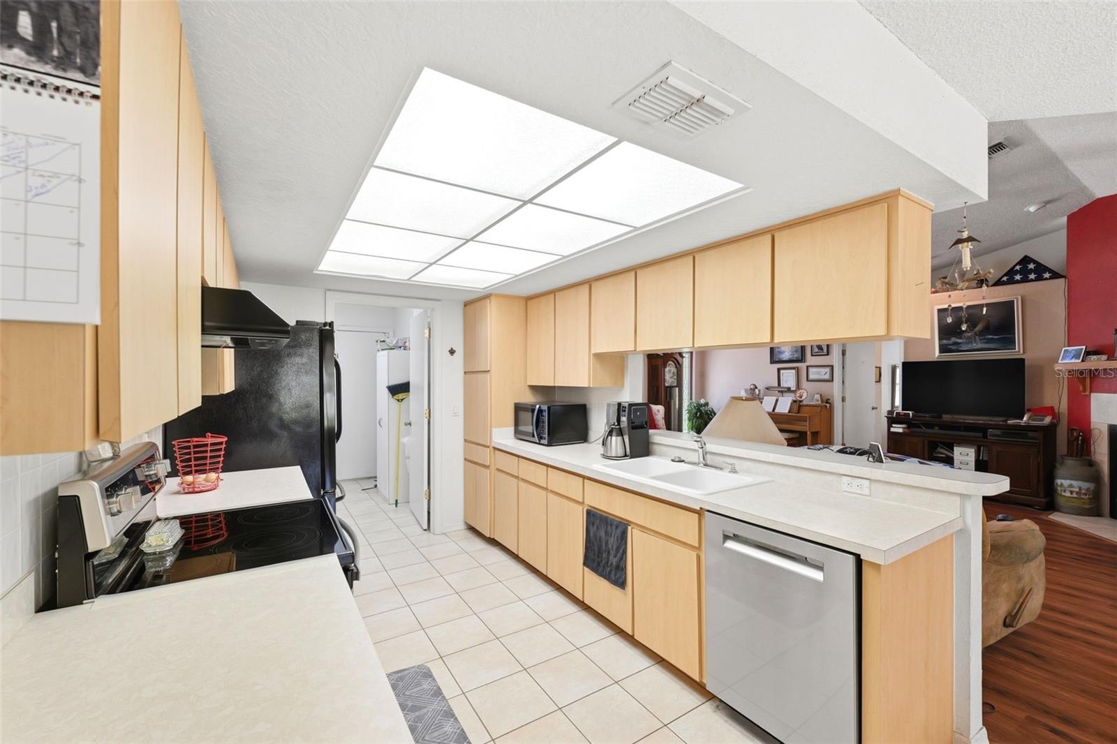 FOREST HILLS - Residential