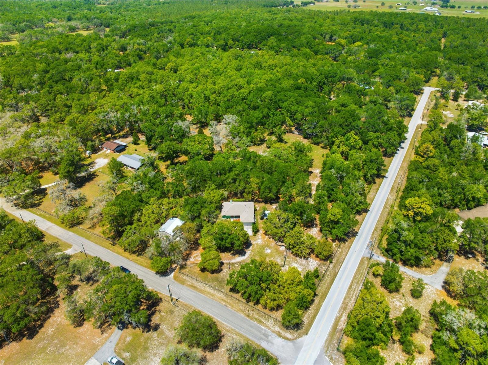 FOREST HILLS - Residential