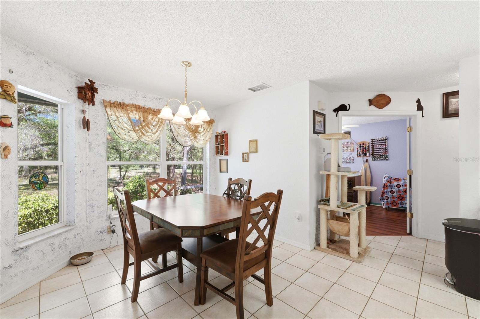 FOREST HILLS - Residential