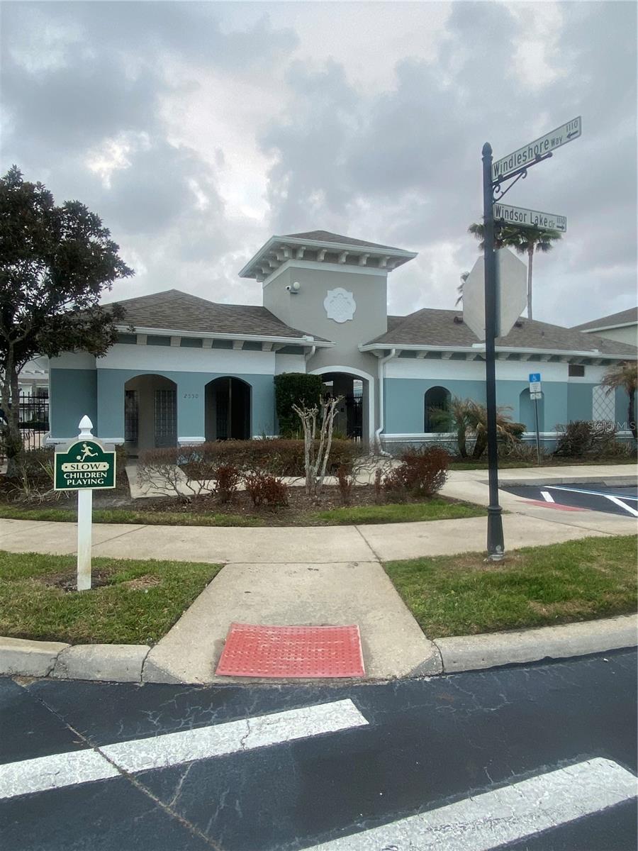 WINDSOR LAKE TWNHMS EAST - Residential