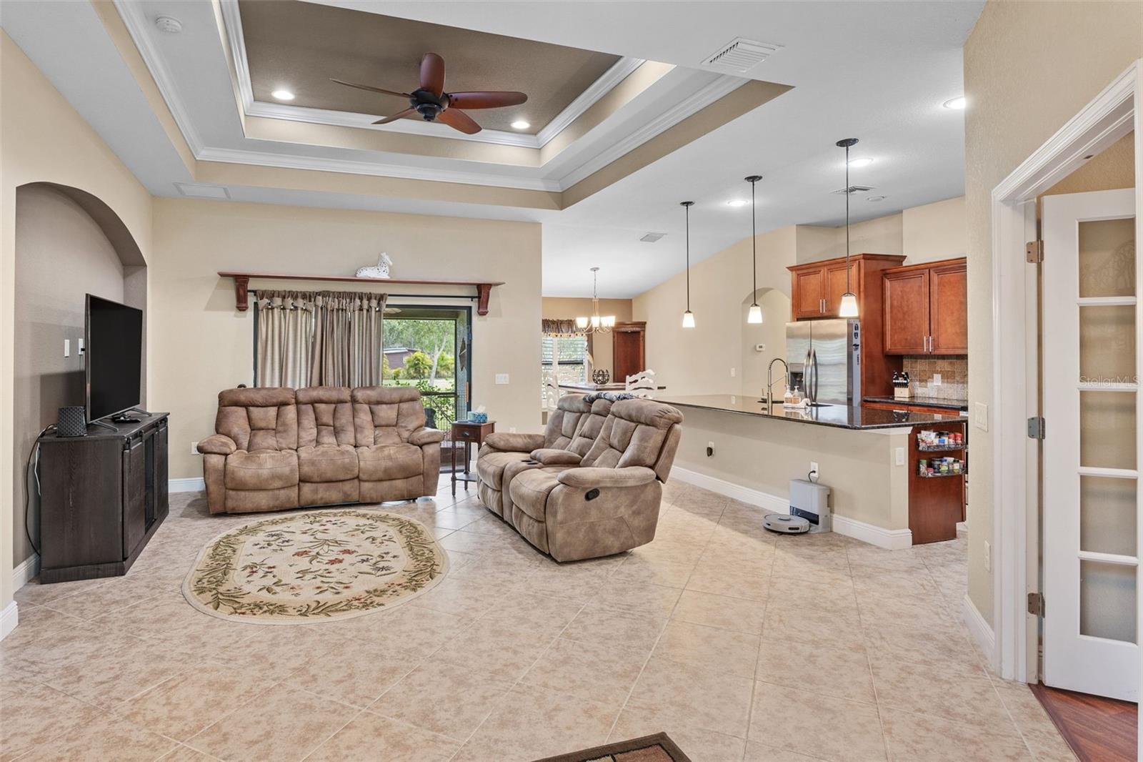 CHARLOTTE RANCHETTES - Residential