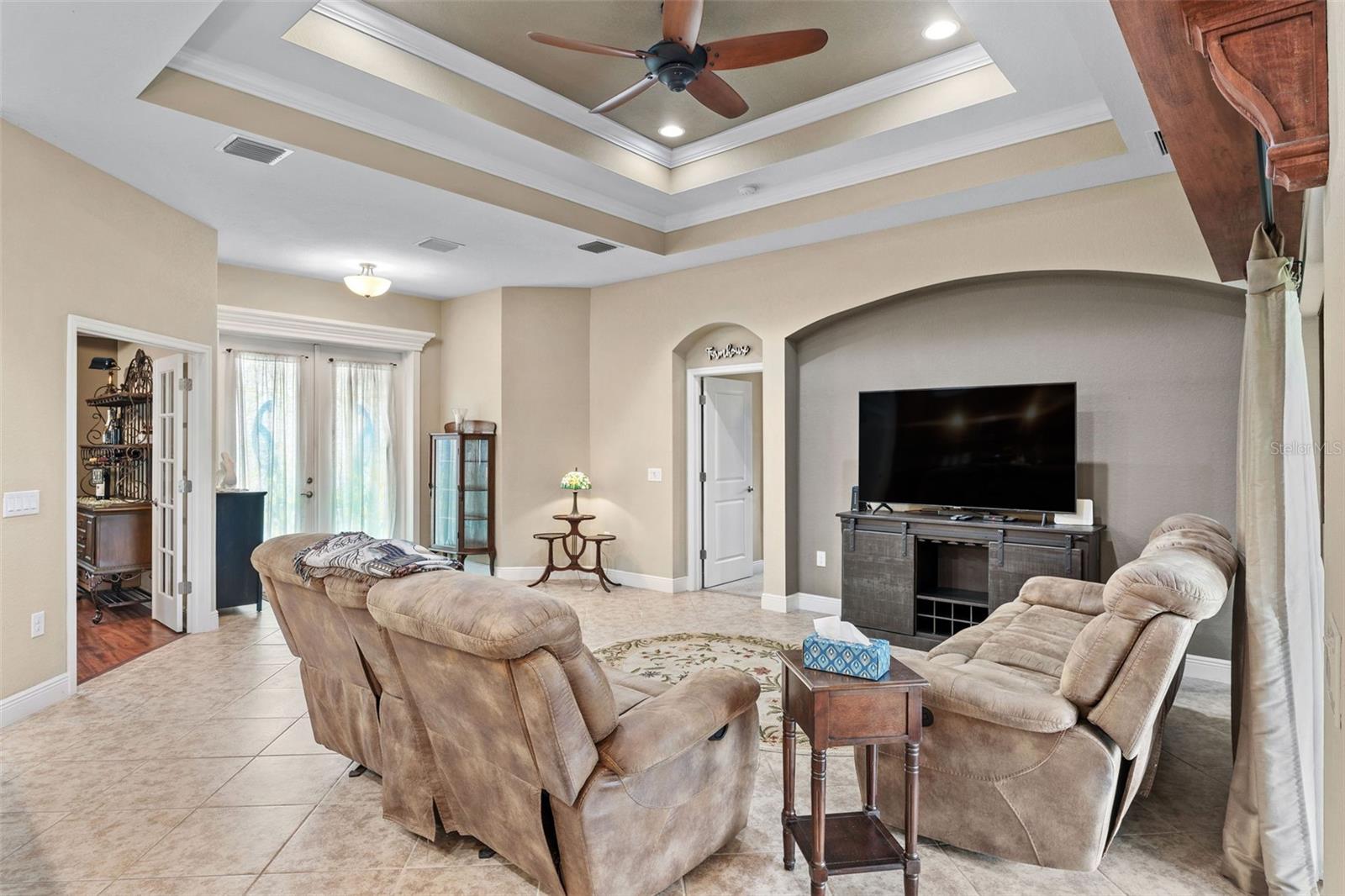 CHARLOTTE RANCHETTES - Residential