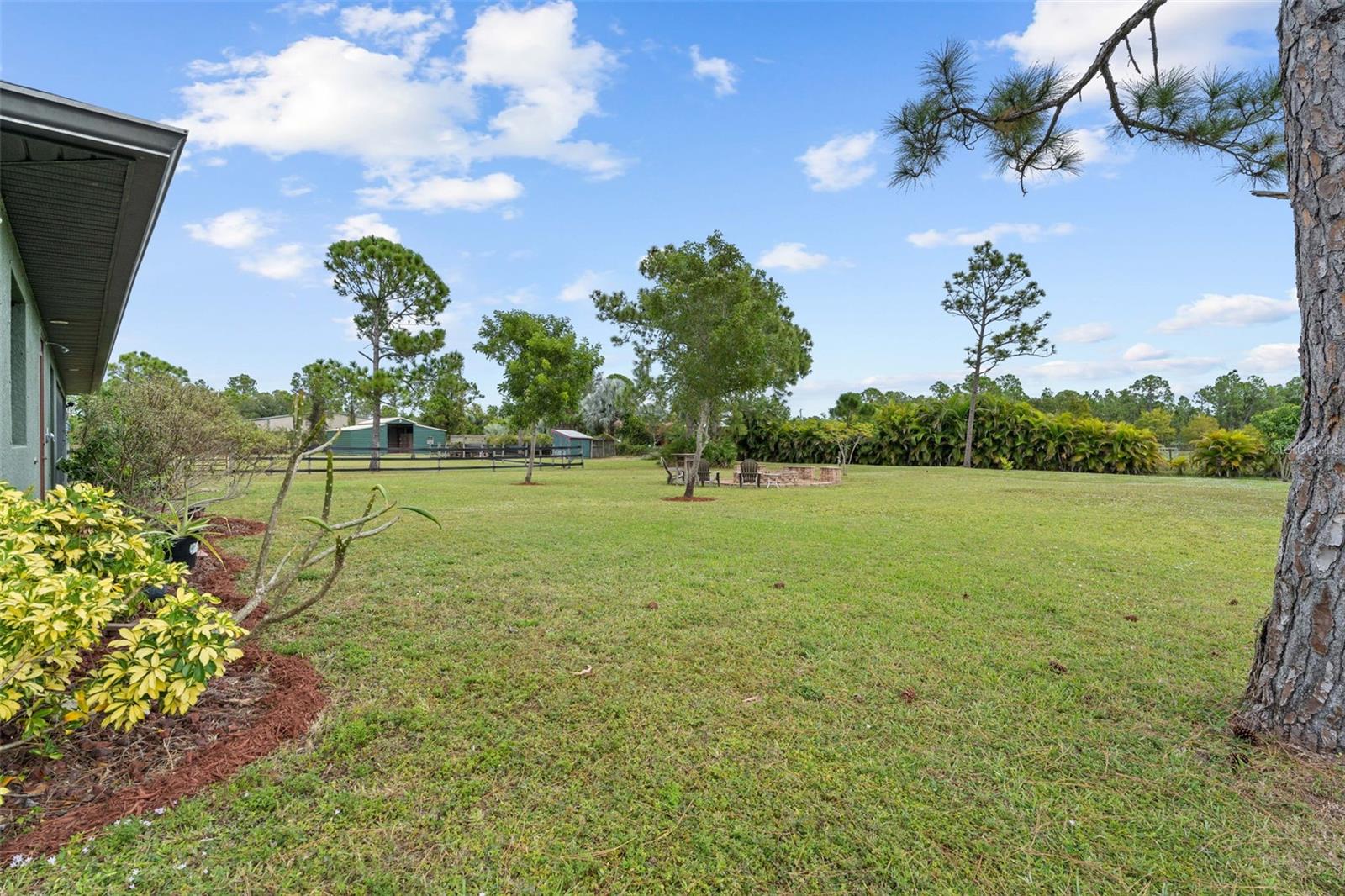 CHARLOTTE RANCHETTES - Residential