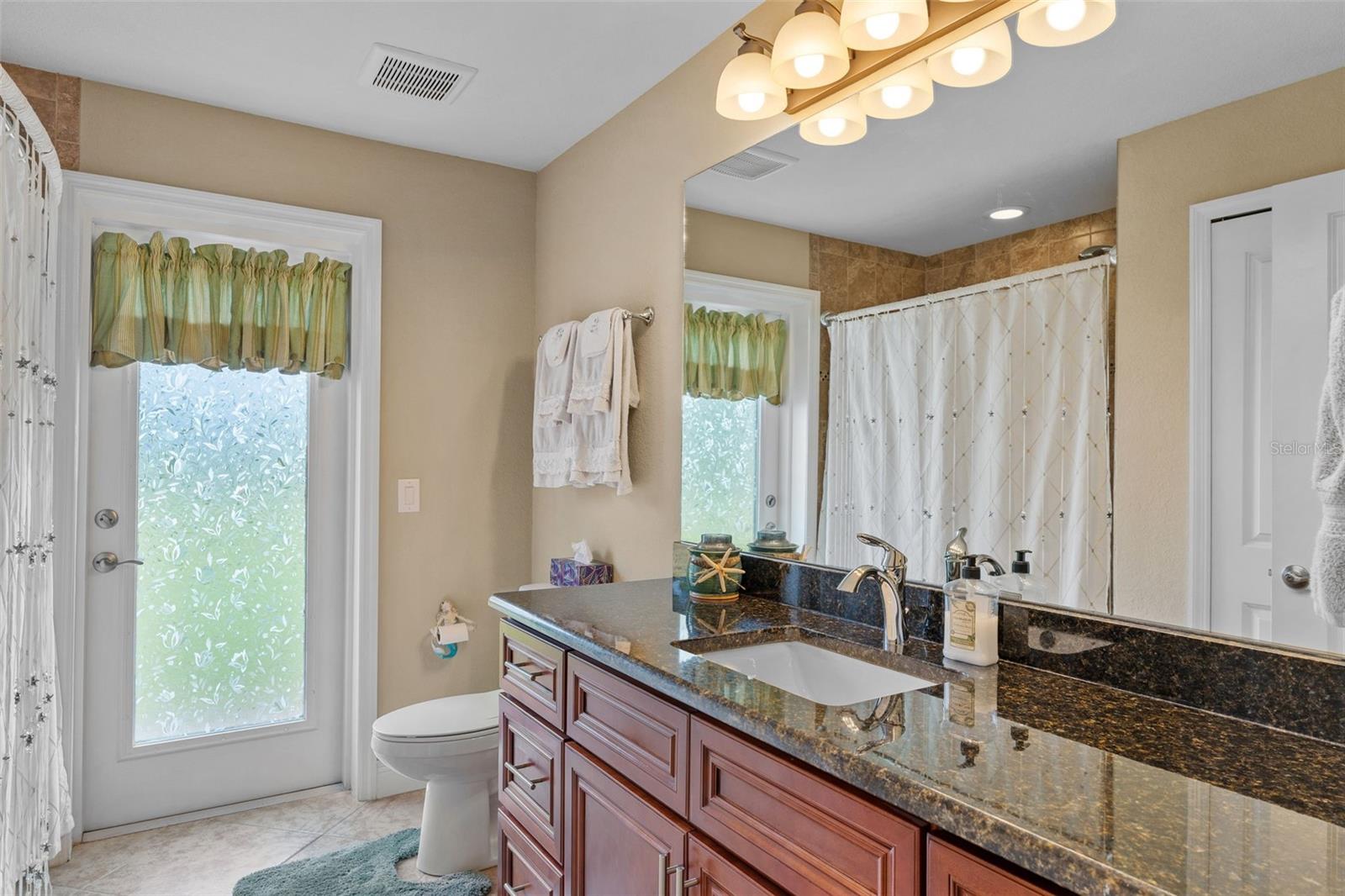 CHARLOTTE RANCHETTES - Residential