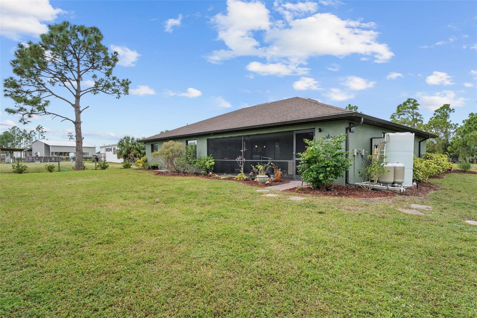 CHARLOTTE RANCHETTES - Residential