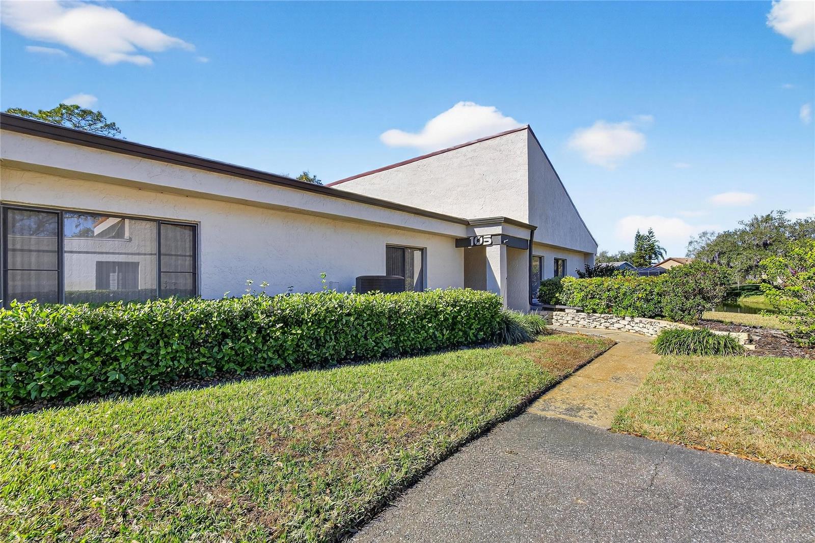 WALDEN LAKE FAIRWAY VILLAS UNI - Residential