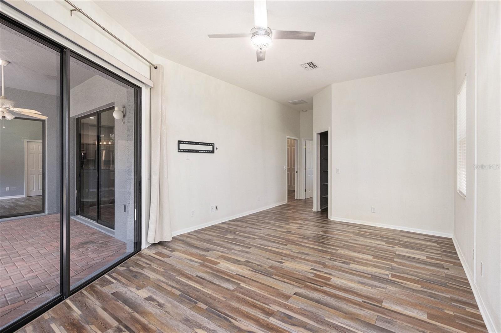 CANTERBURY LAKE ESTATE FIRST ADD - Residential