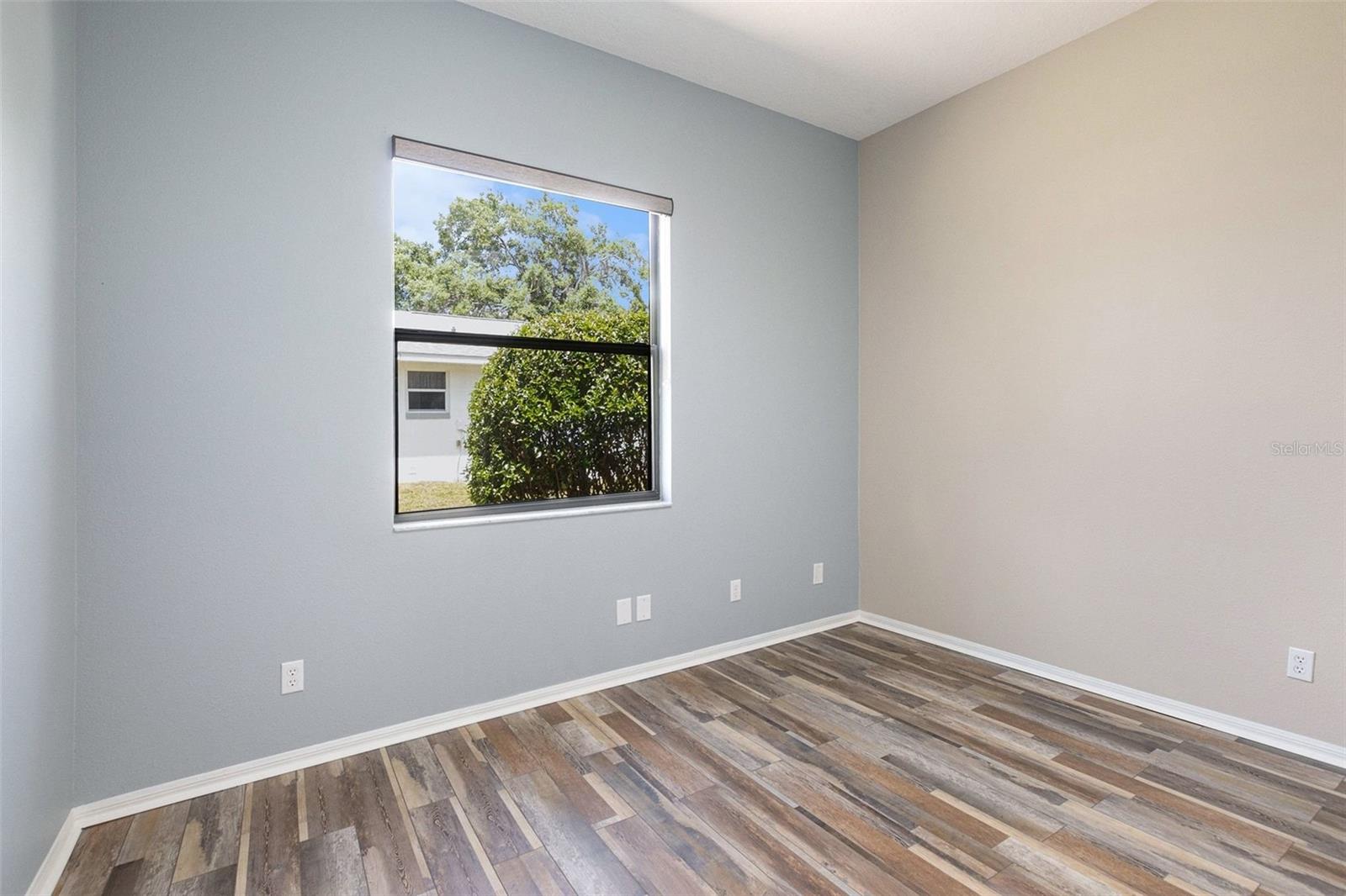 CANTERBURY LAKE ESTATE FIRST ADD - Residential