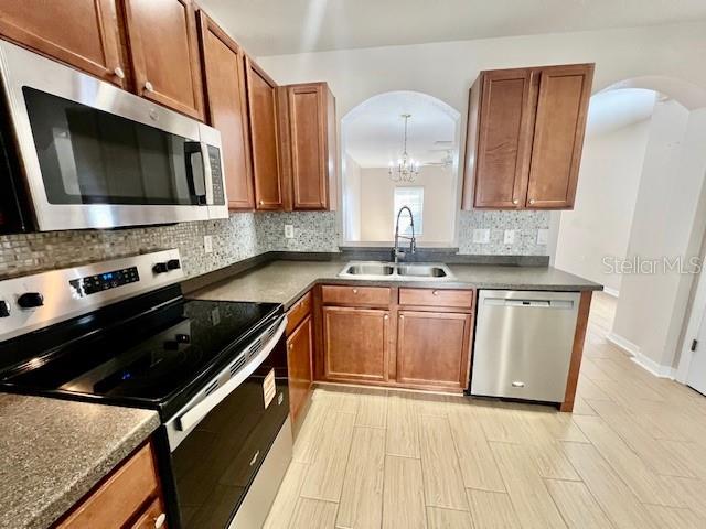 LONE STAR TWNHMS - Residential Lease