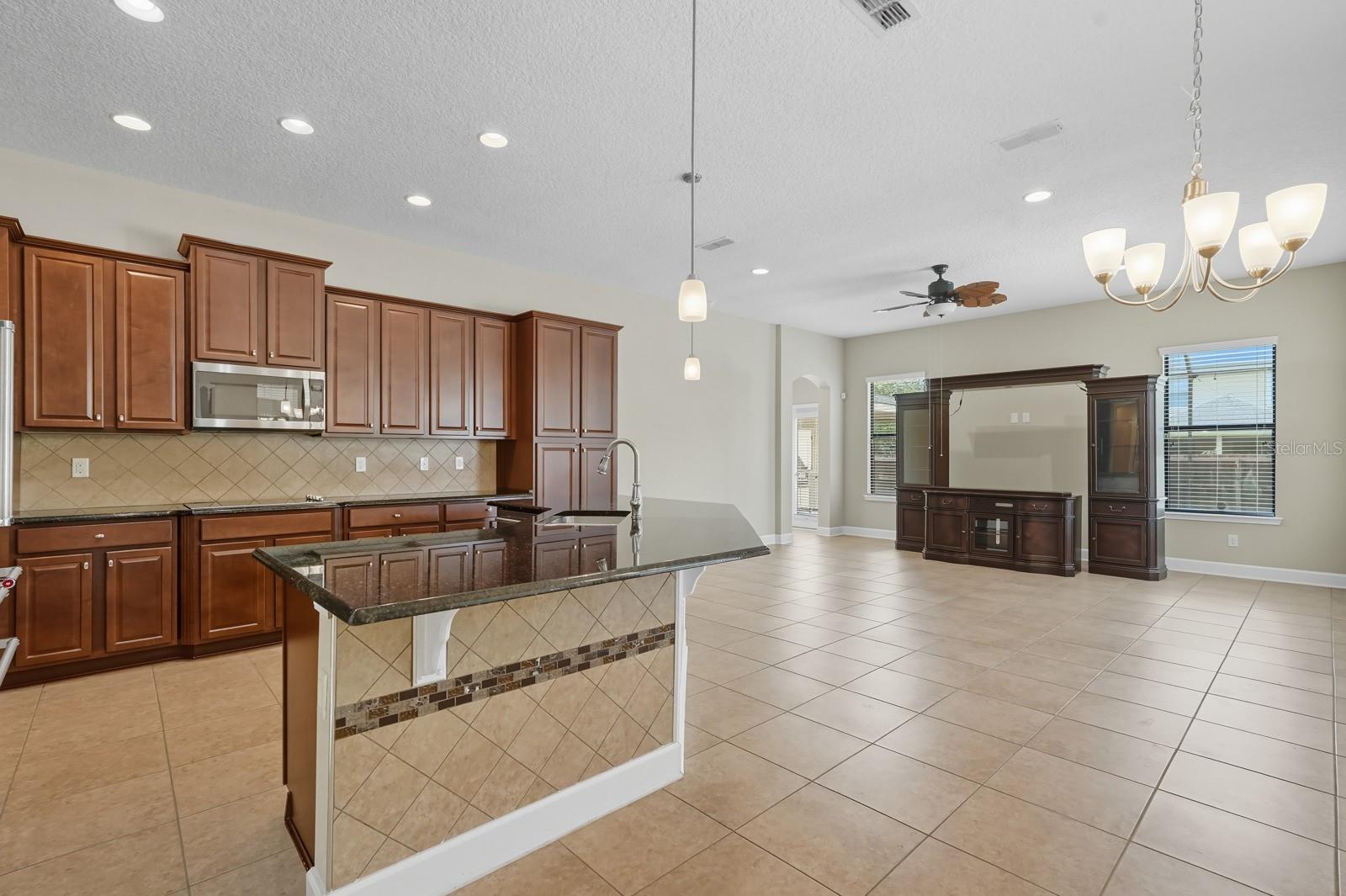 WHISPER RDG - Residential