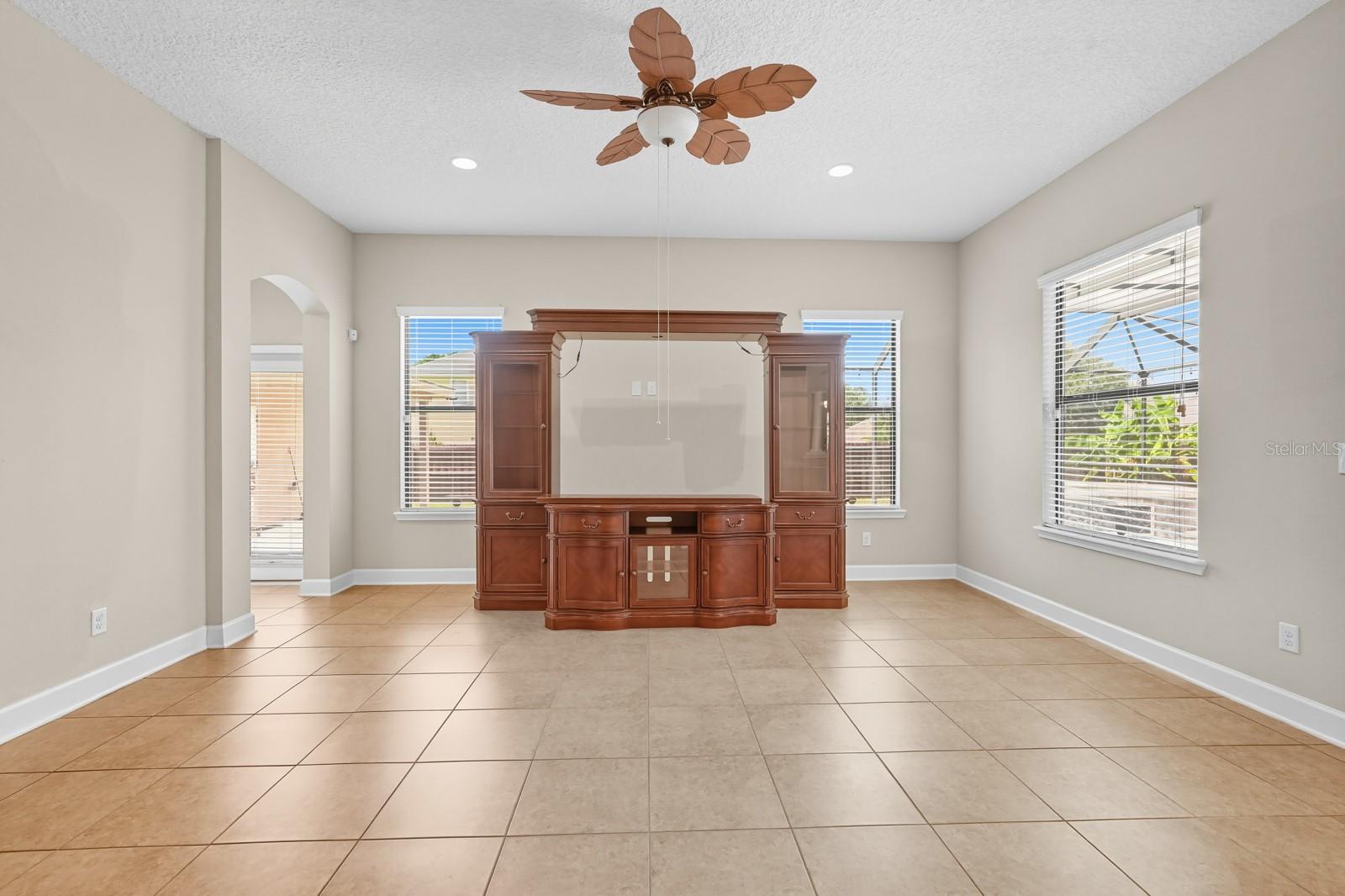 WHISPER RDG - Residential