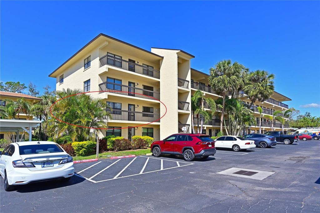 Photo of 315 30th Avenue W #B214, Bradenton, FL 34205 (MLS # A4643342)