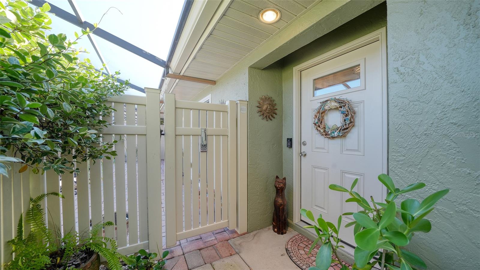4091 CENTER POINTE PLACE 40A