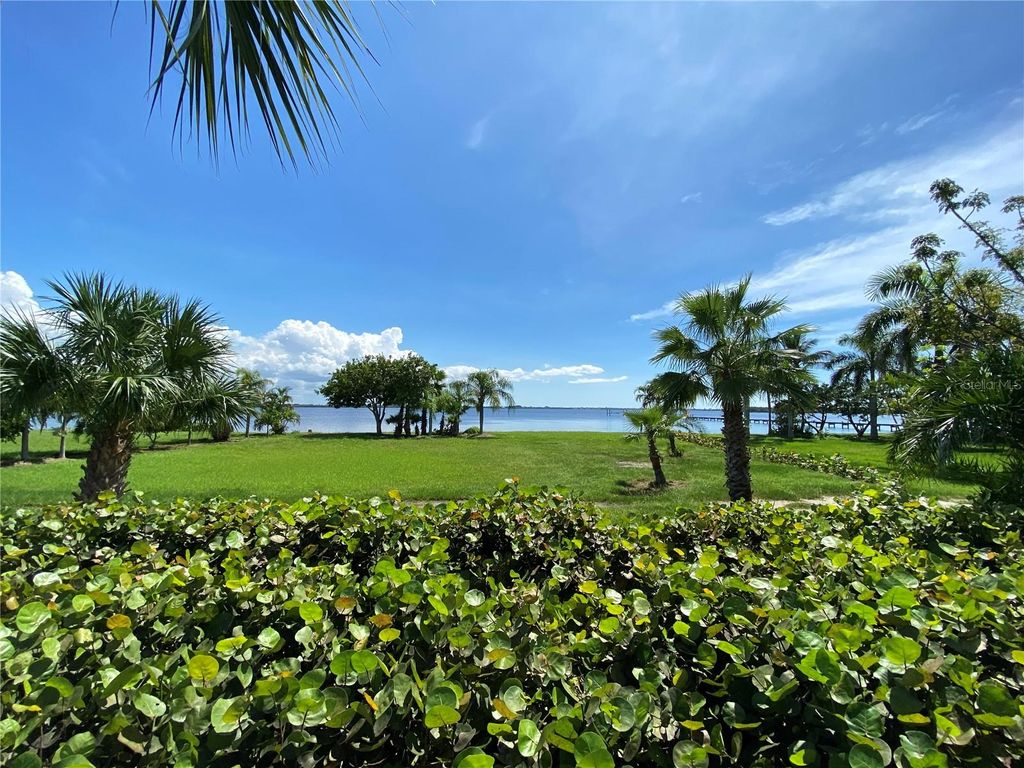 Photo of 285 Horseshoe Loop Road, Terra Ceia, FL 34250 (MLS # A4648773)