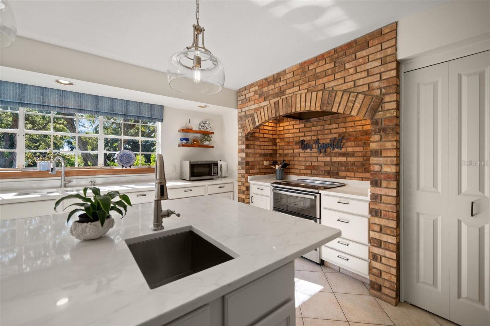 INDIAN SPRINGS - Residential