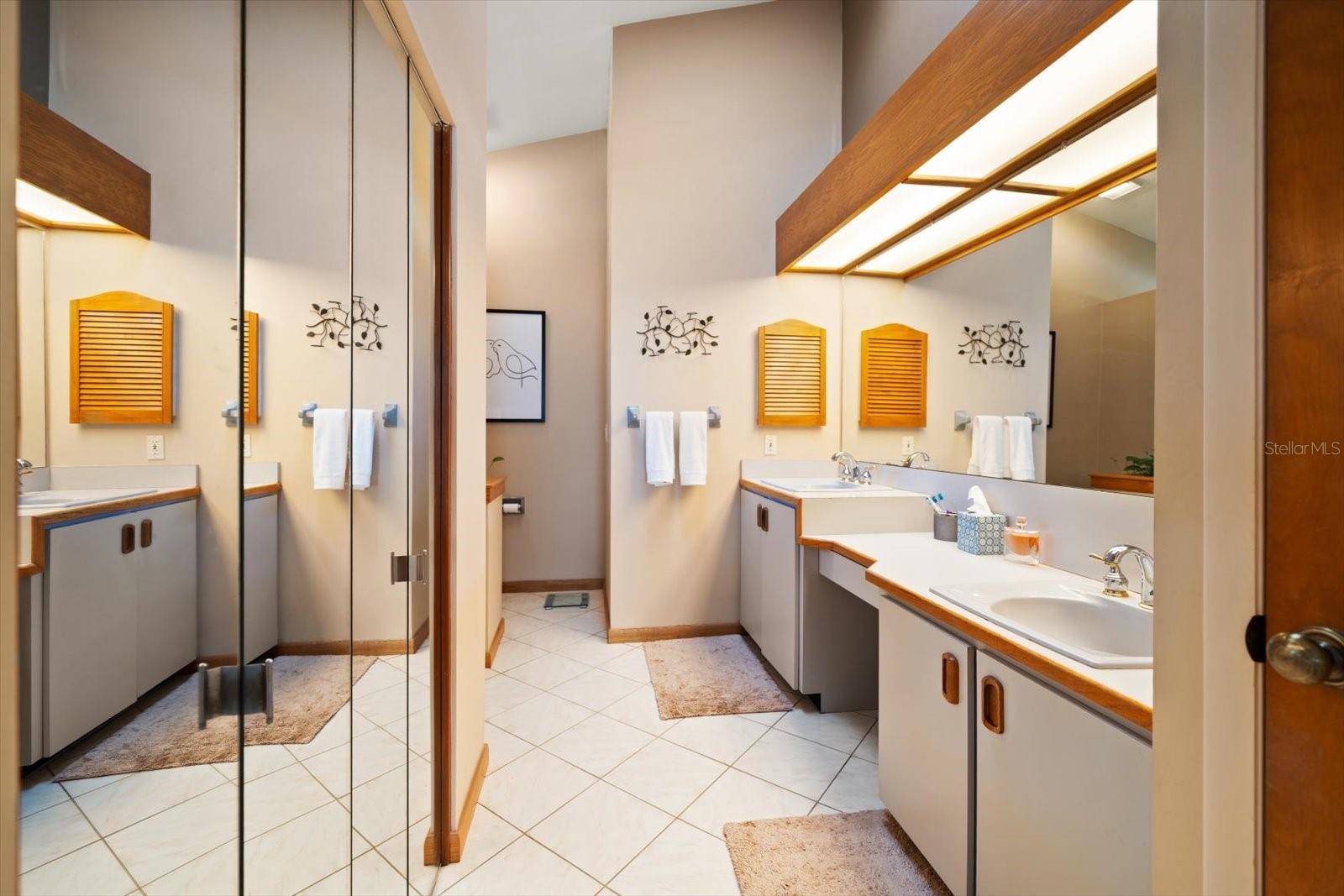 INDIAN SPRINGS - Residential