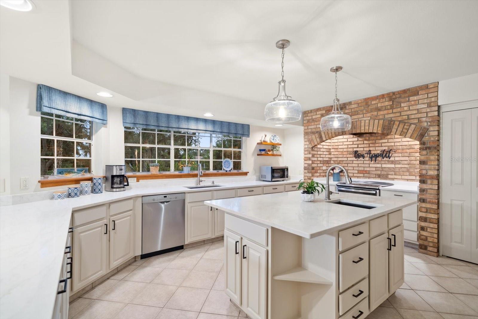 INDIAN SPRINGS - Residential