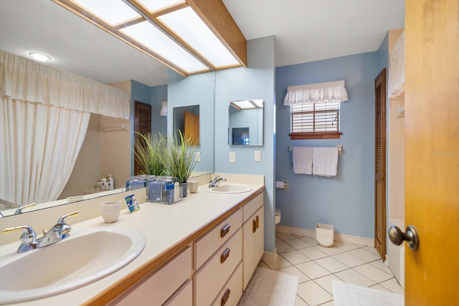 INDIAN SPRINGS - Residential