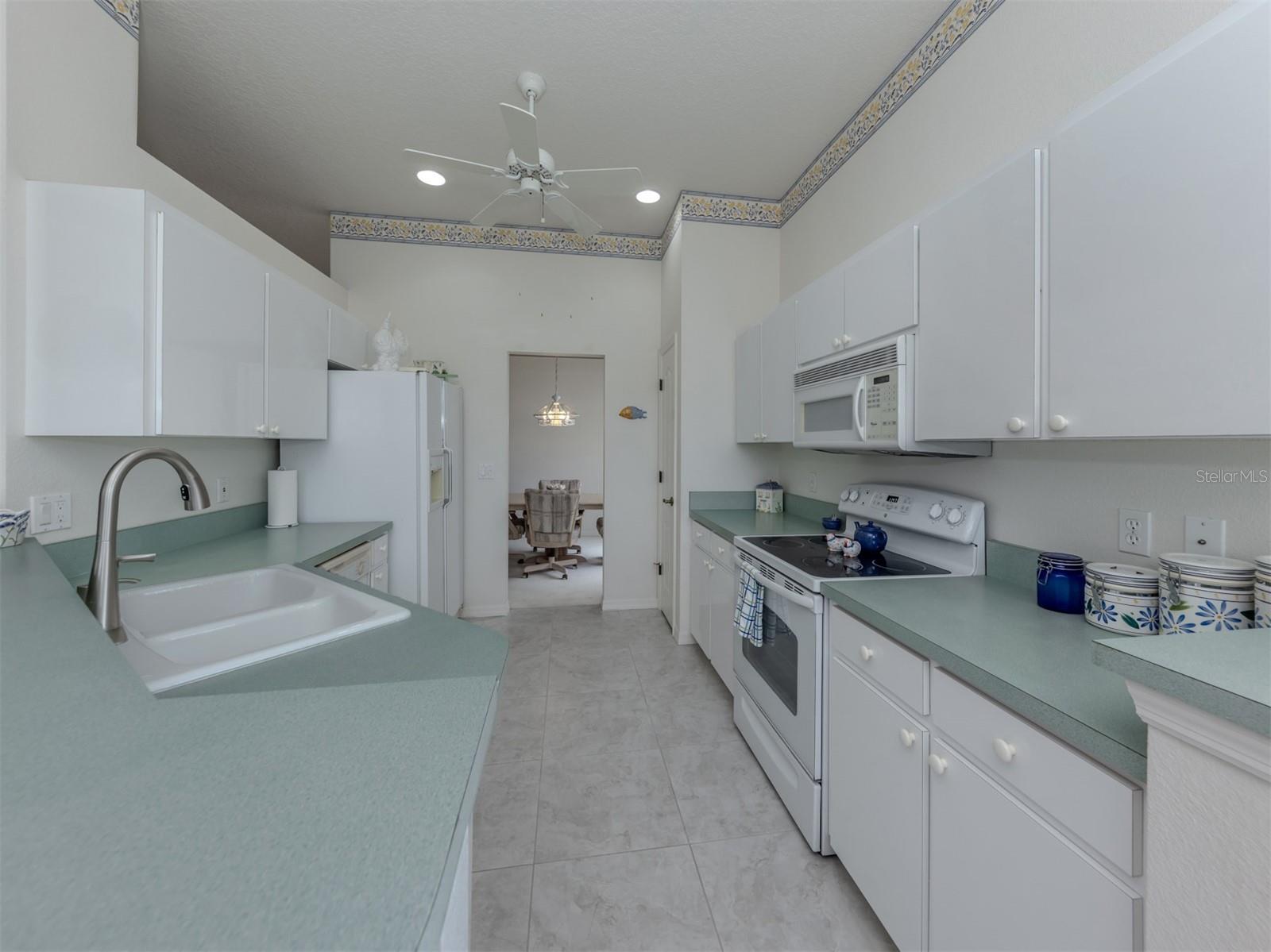 GRASSY OAKS - Residential