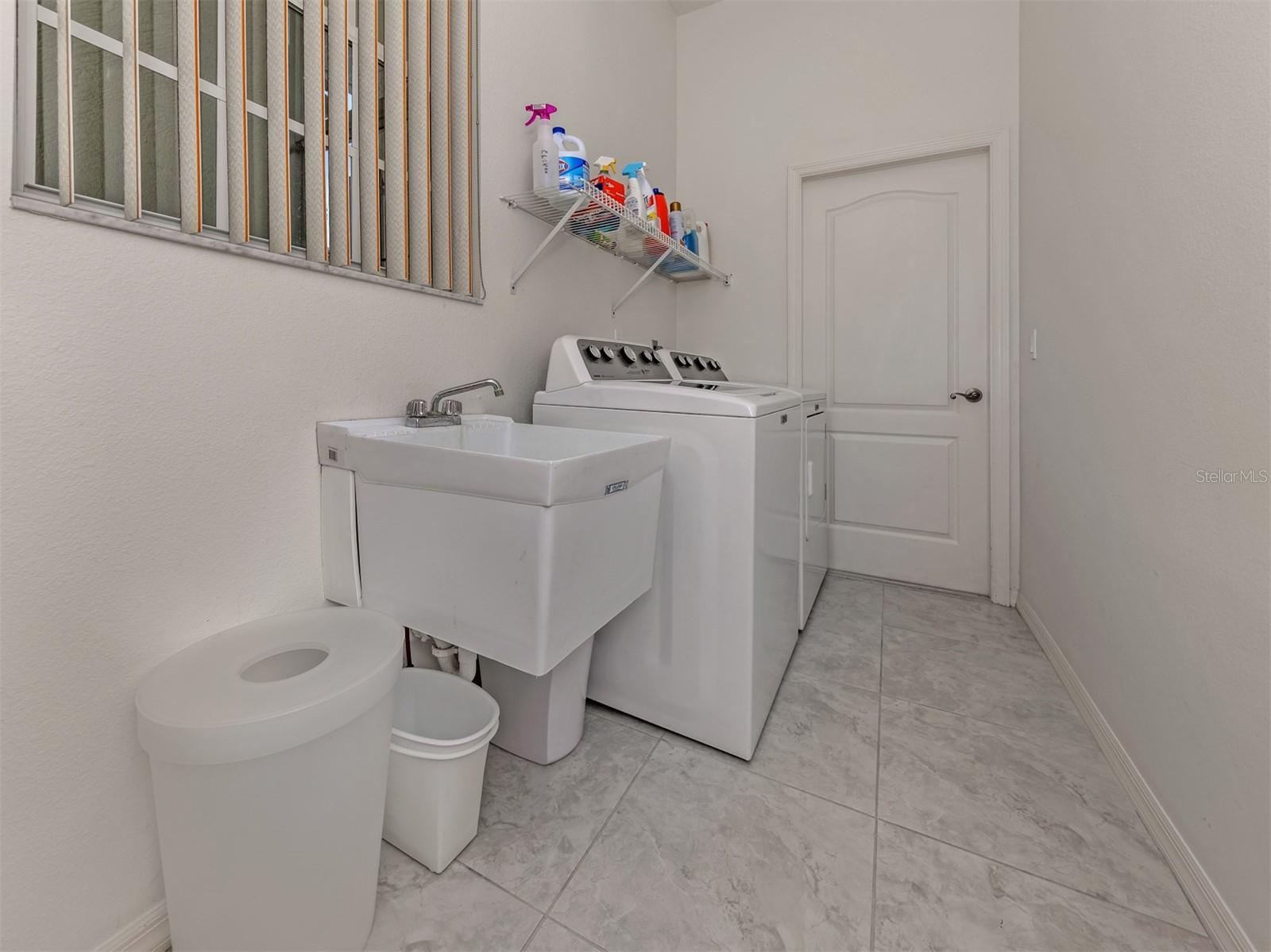 GRASSY OAKS - Residential