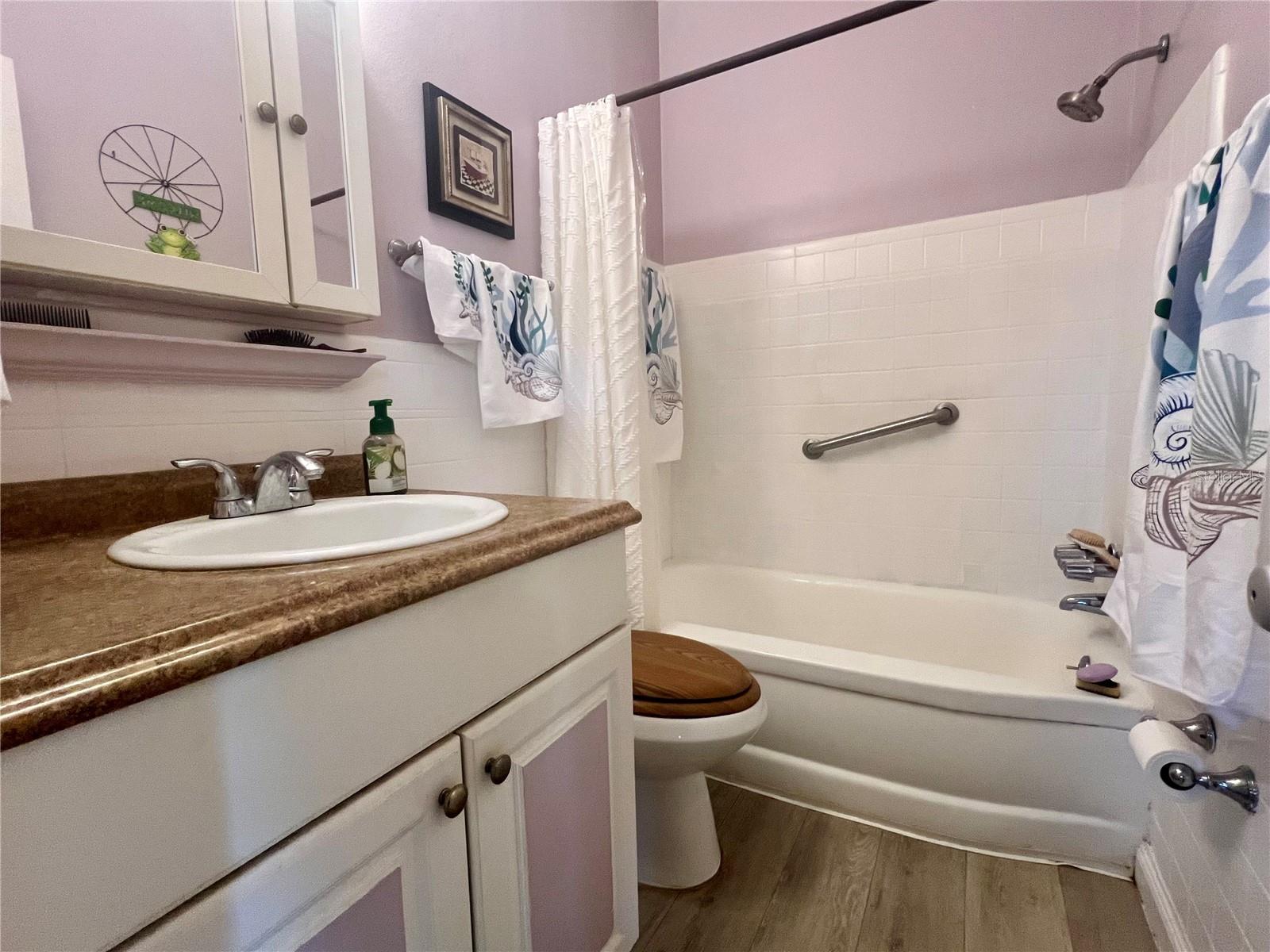 CLEARVIEW OAKS BLDG 1 - Residential