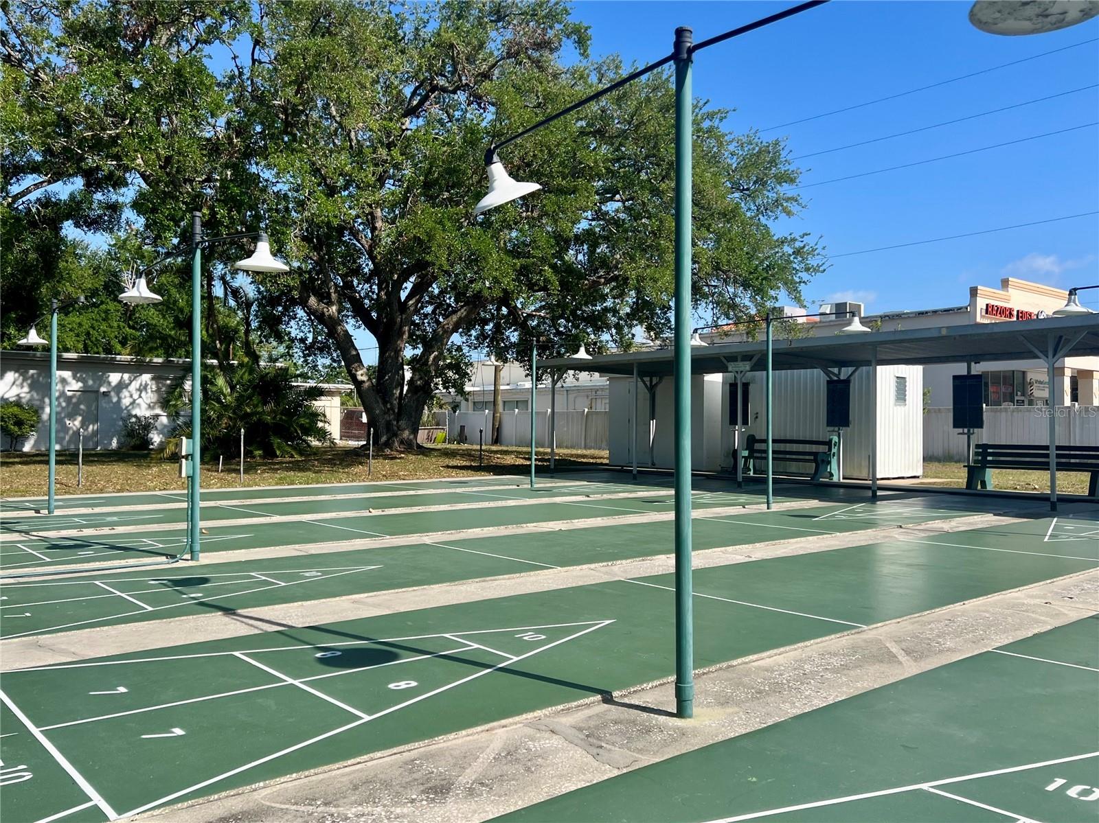 CLEARVIEW OAKS BLDG 1 - Residential