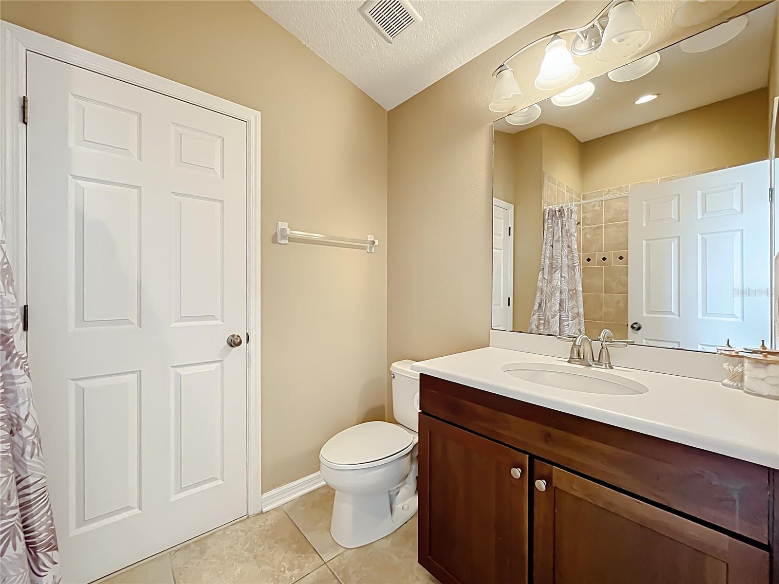 GROVELAND WATERSIDE POINTE PH 01 - Residential