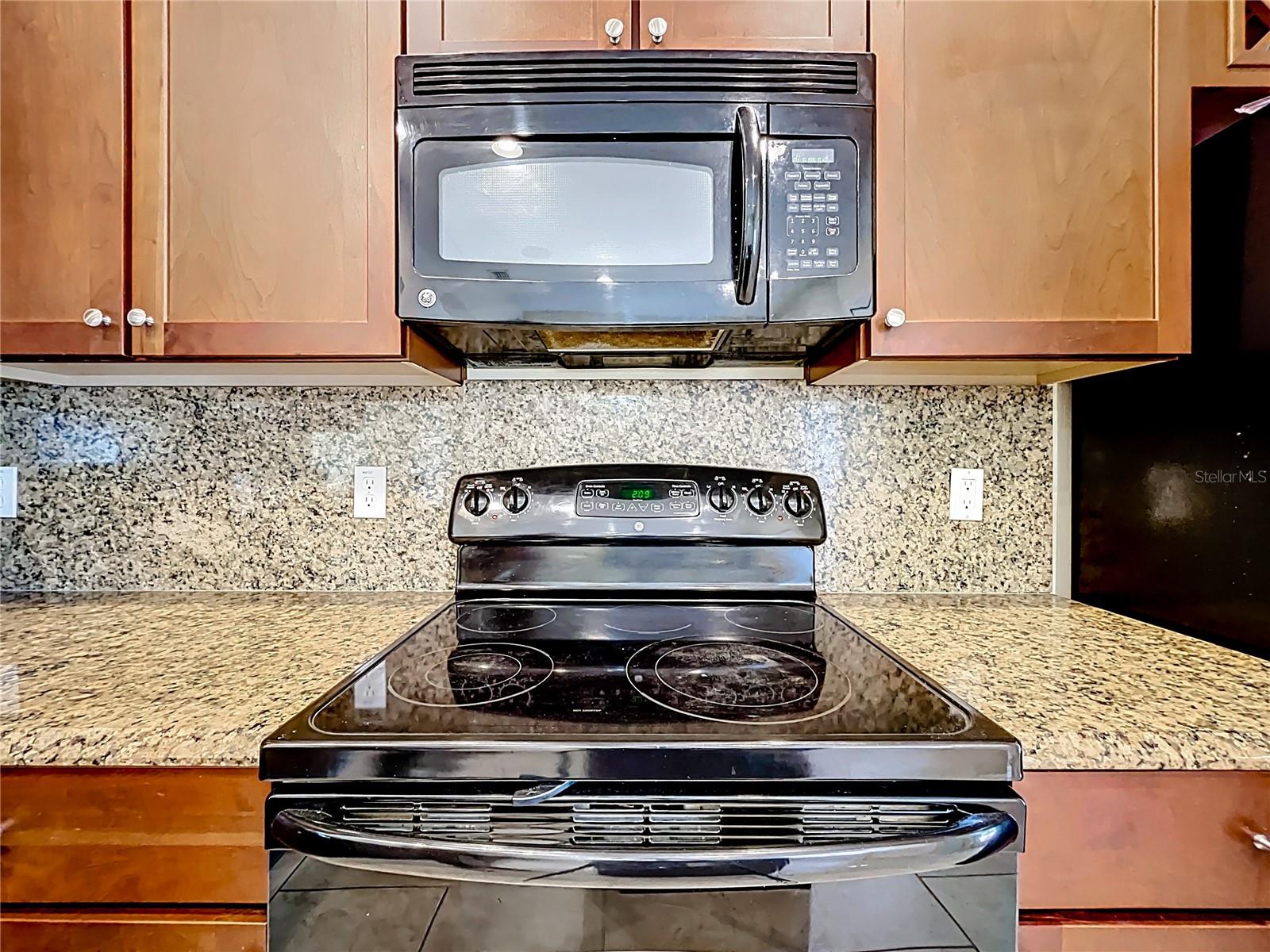 GROVELAND WATERSIDE POINTE PH 01 - Residential