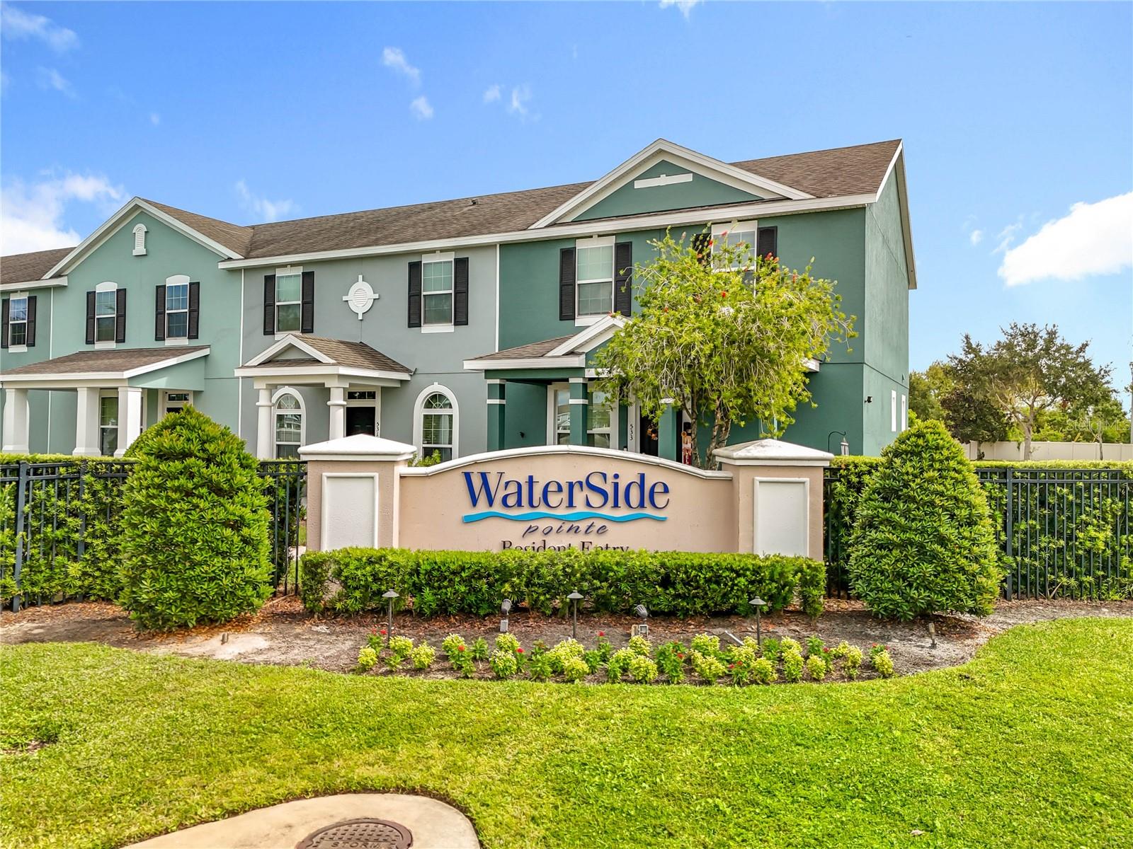 GROVELAND WATERSIDE POINTE PH 01 - Residential