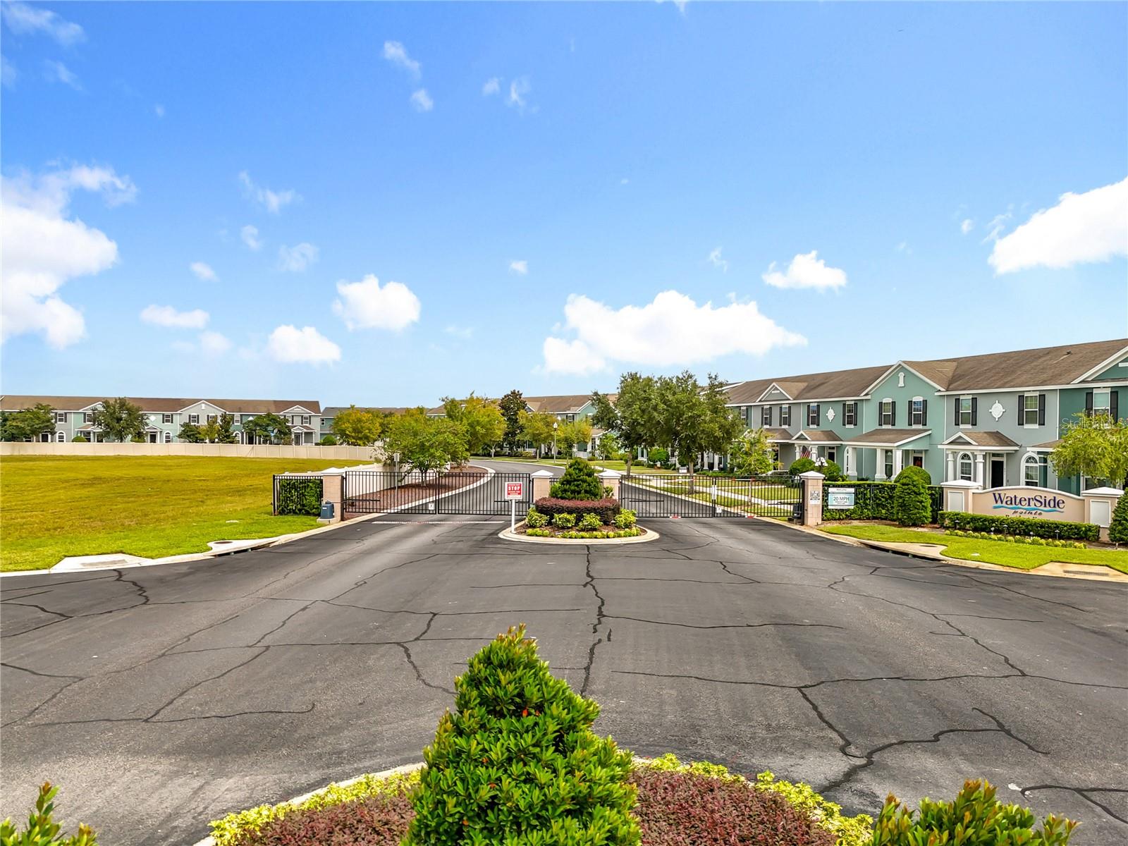GROVELAND WATERSIDE POINTE PH 01 - Residential