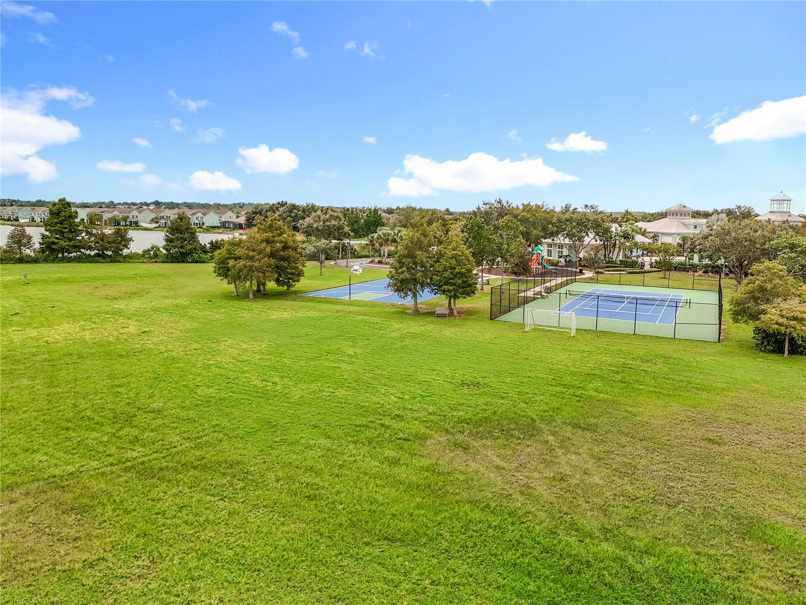 GROVELAND WATERSIDE POINTE PH 01 - Residential