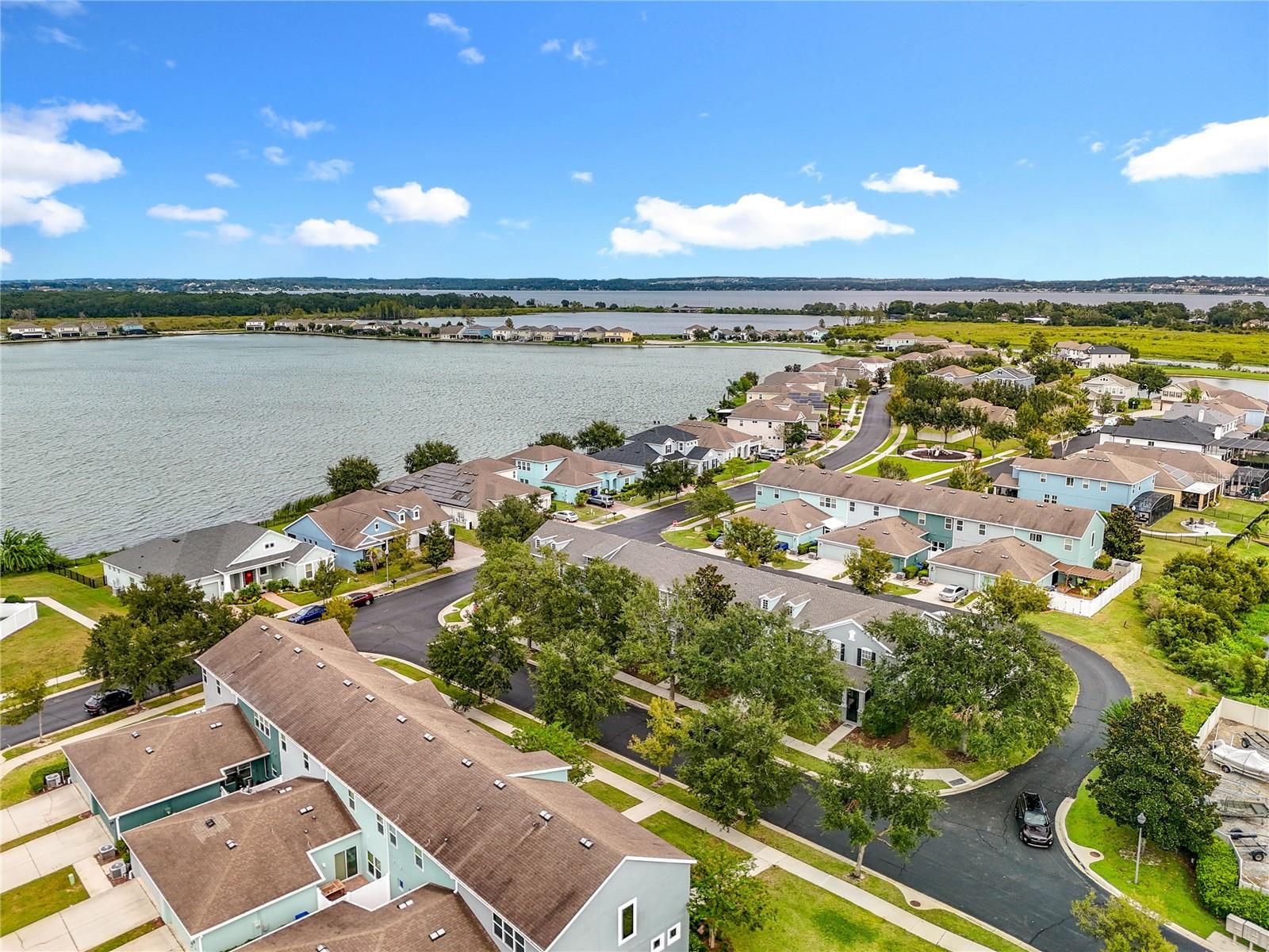 GROVELAND WATERSIDE POINTE PH 01 - Residential