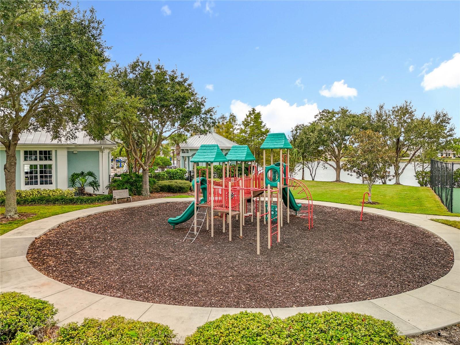 GROVELAND WATERSIDE POINTE PH 01 - Residential