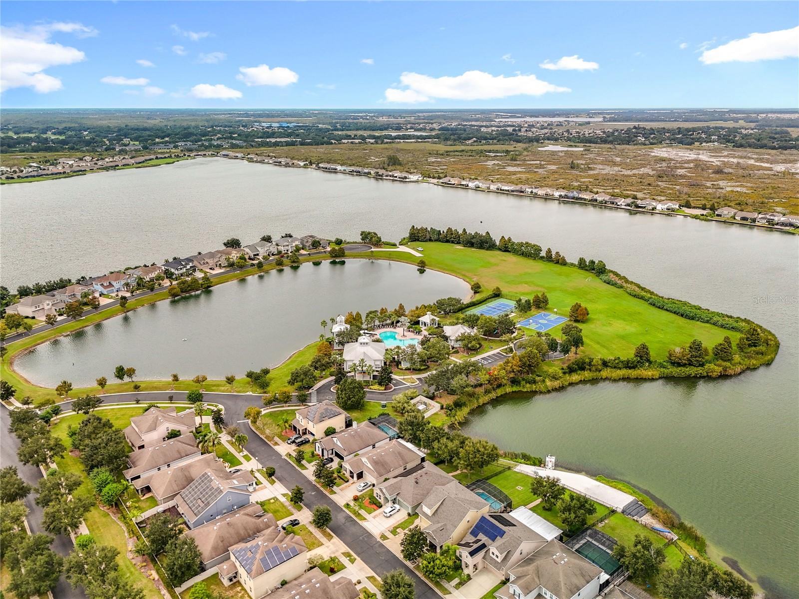 GROVELAND WATERSIDE POINTE PH 01 - Residential