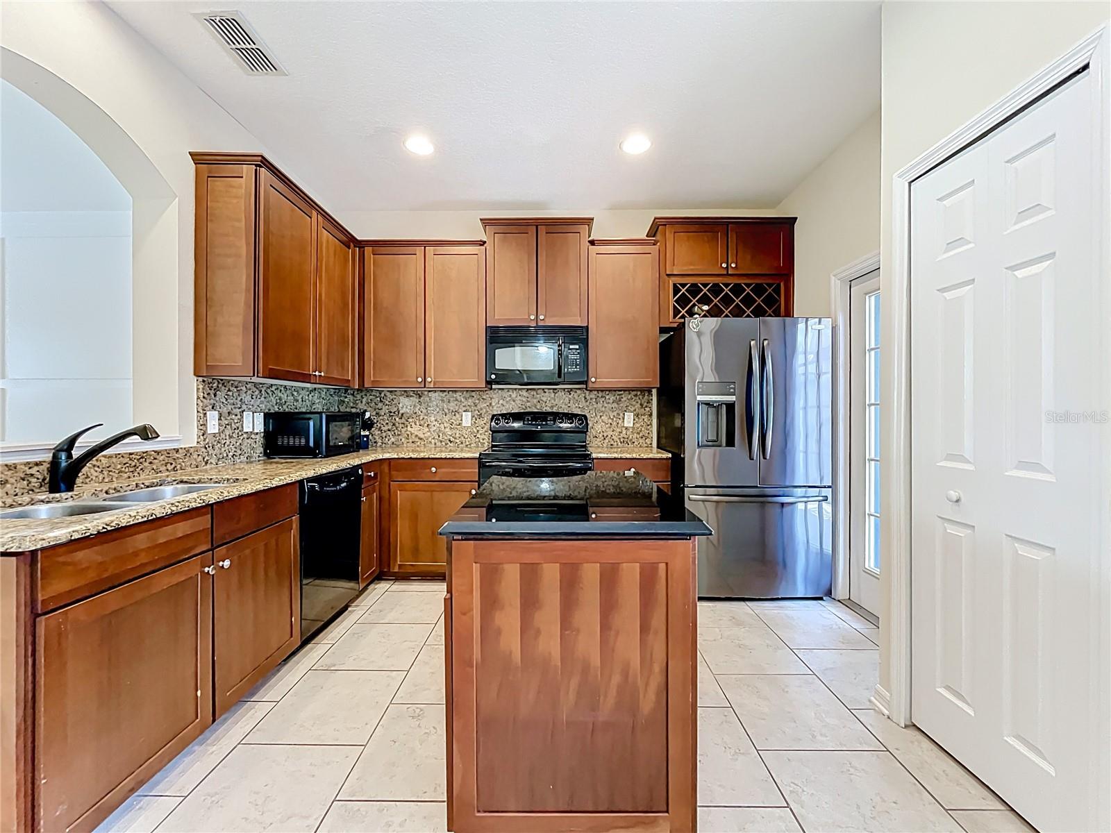 GROVELAND WATERSIDE POINTE PH 01 - Residential