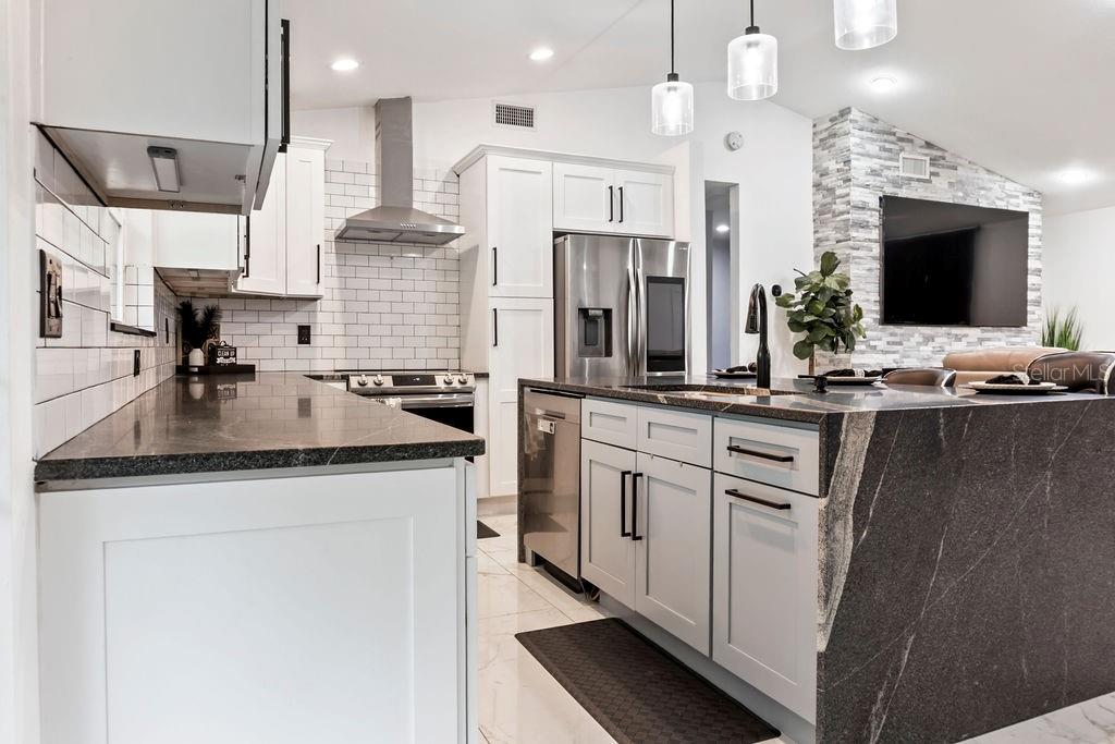 HICKORY FOREST 1ST ADD - Residential