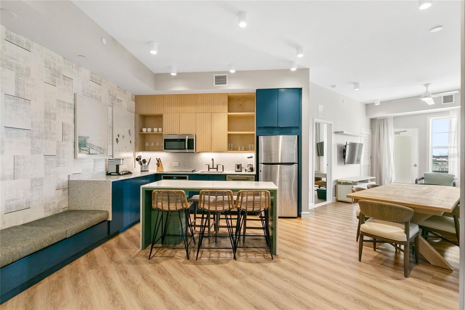 3151 SUNSET WALK DRIVE 514