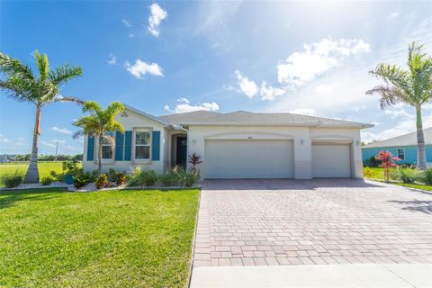 A home in PUNTA GORDA