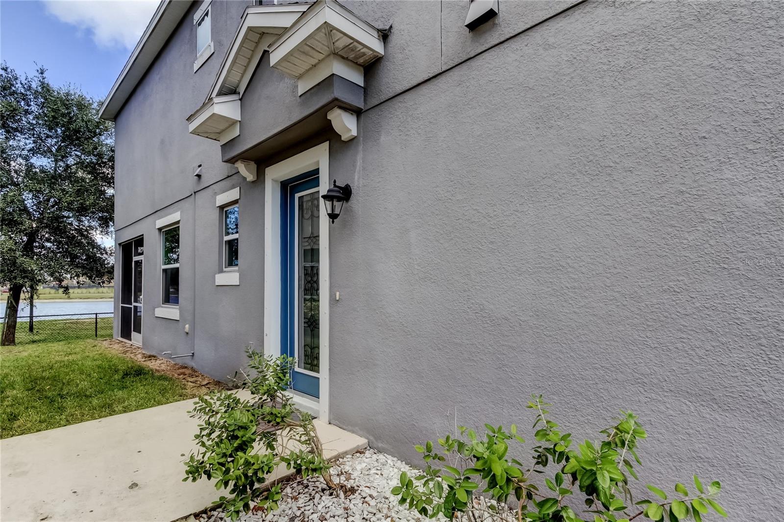 JACKSON SQUARE TWNHMS - Residential Lease