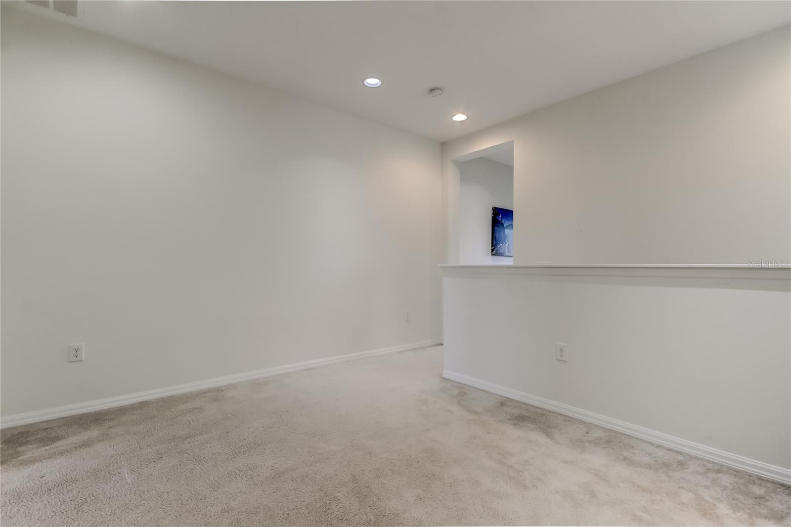 JACKSON SQUARE TWNHMS - Residential Lease