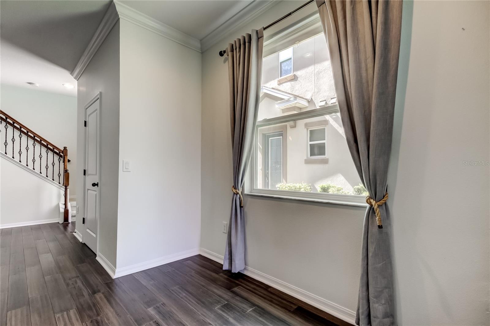 JACKSON SQUARE TWNHMS - Residential Lease